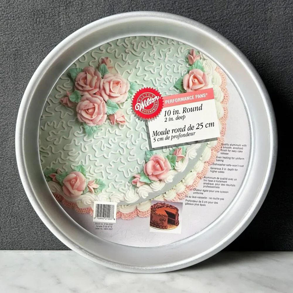 Wilton Performance Pans 10 Inch Round Cake Pan 2